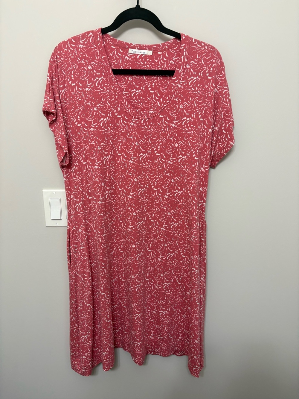 Two Danes short sleeve dress